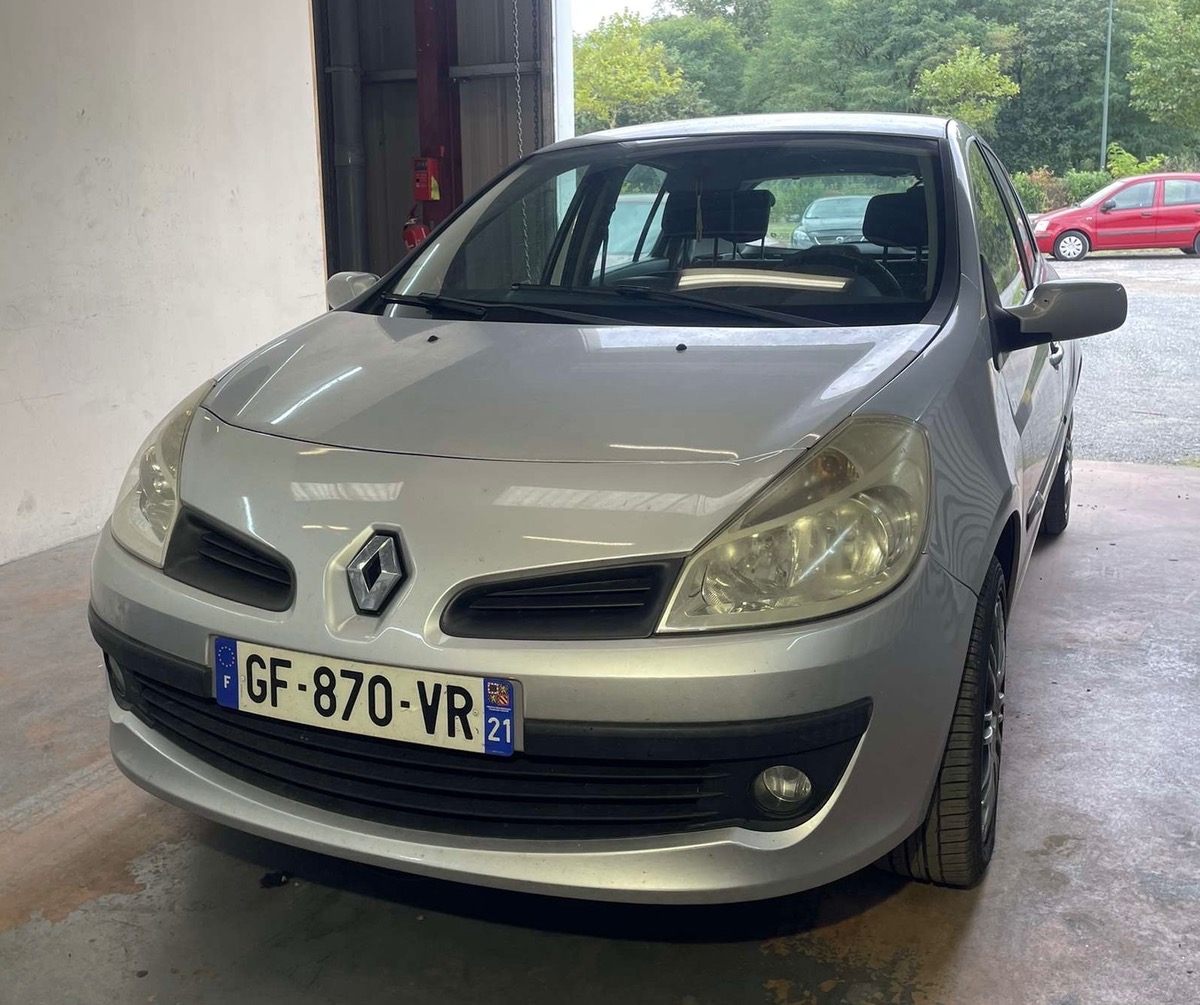 RENAULT Clio 1.5 dci 70cv