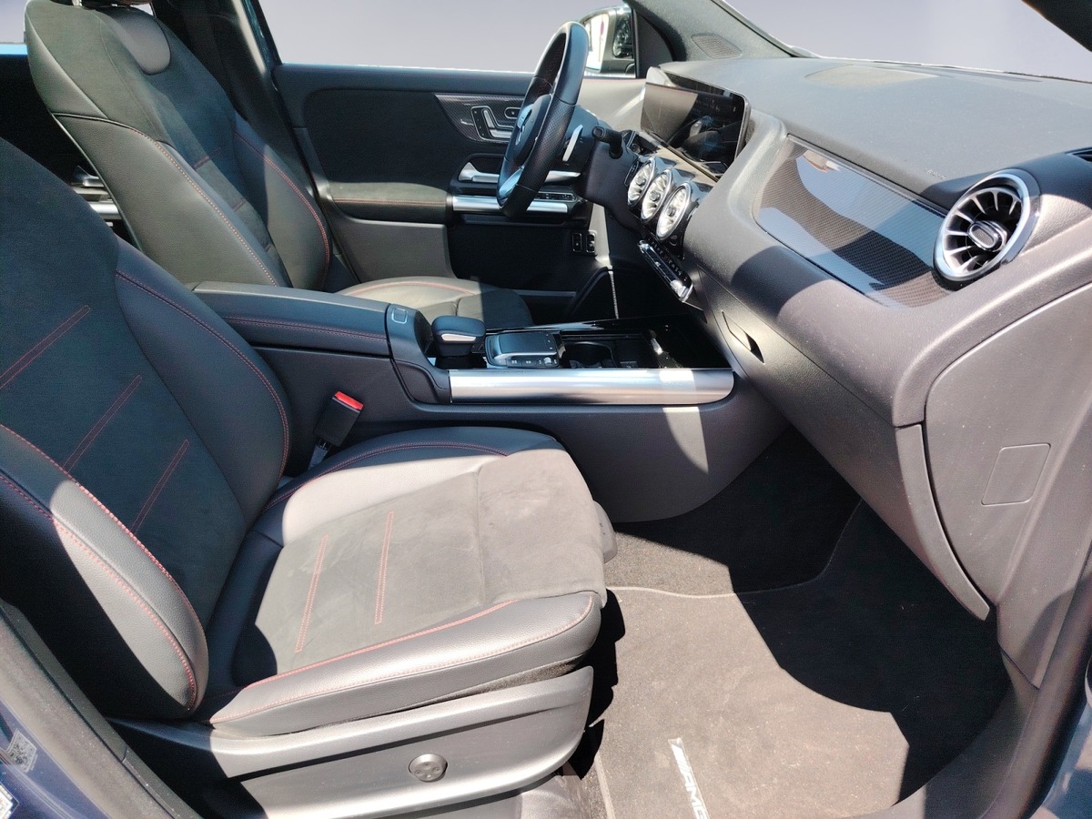 Mercedes-Benz GLA 250 + AMG line HYBRIDE RECHARGEABLE