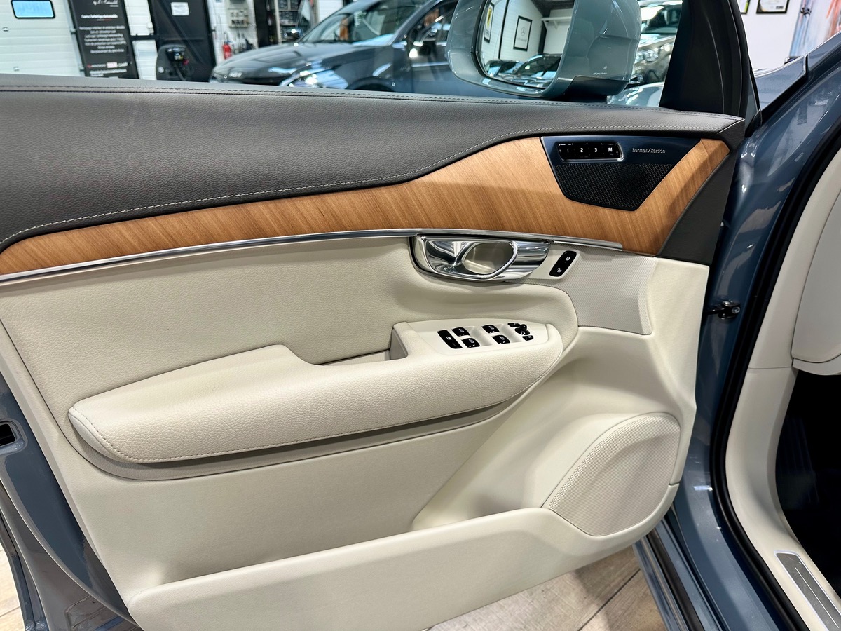 Volvo XC90 II (2) Recharge T8 390 AWD Inscription Geartronic 8 7PL