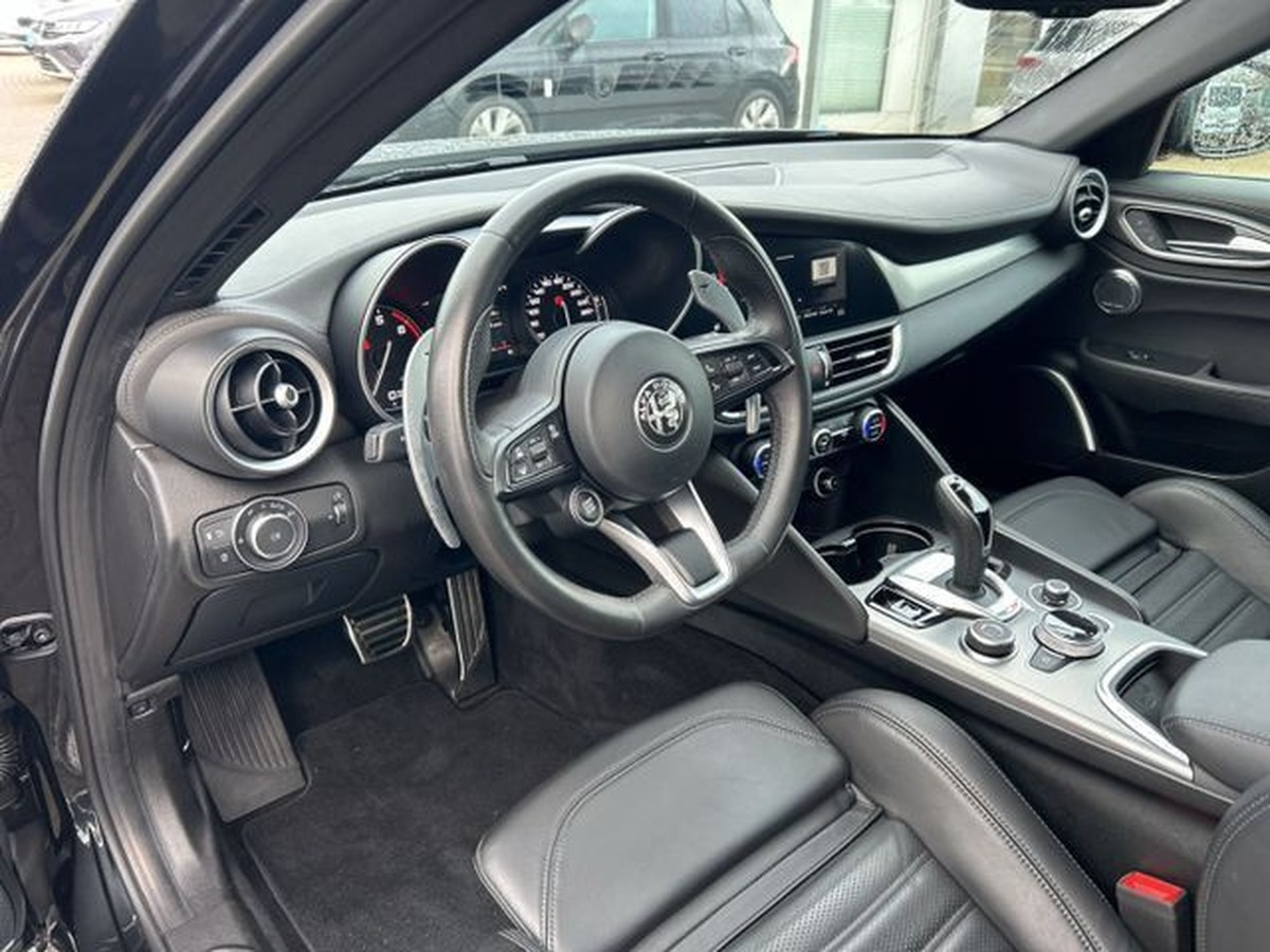 Alfa Romeo Giulia 2.0 TB 280ch Veloce Q4 AT8
