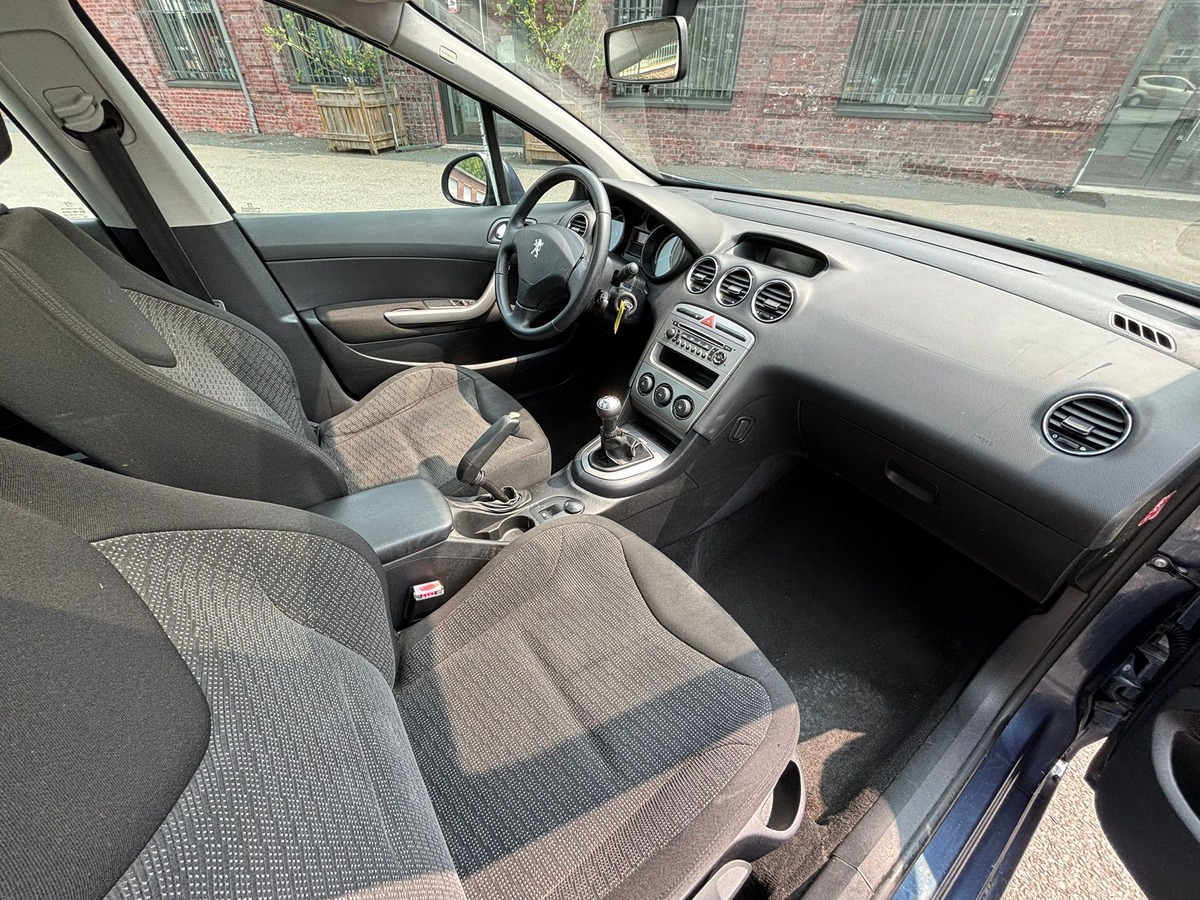Peugeot 308 SW 1.6 HDI 90 CONFORT PACK - DISTRIBUTION NEUVE - GARANTIE