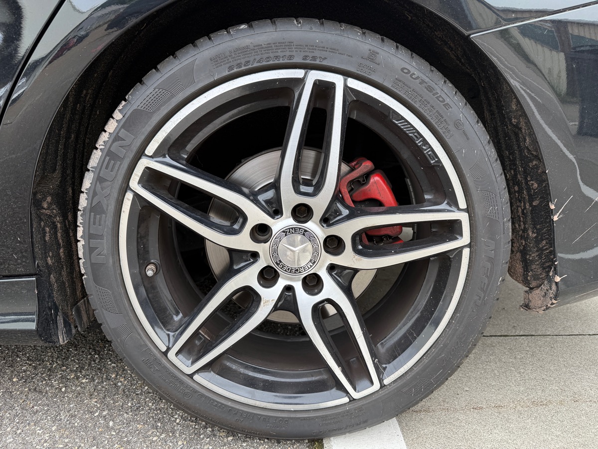 Mercedes-Benz CLA Shooting Brake 220 CDi 2.1 7G-DCT 177 cv, AMG line fascination, Toit ouvrant