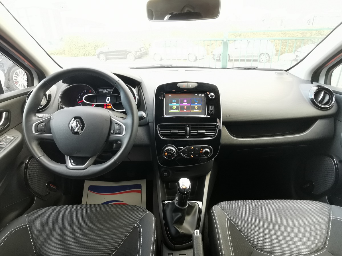 RENAULT Clio IV 2 1.5 DCI 75 LIMITED ** 4450 KM**