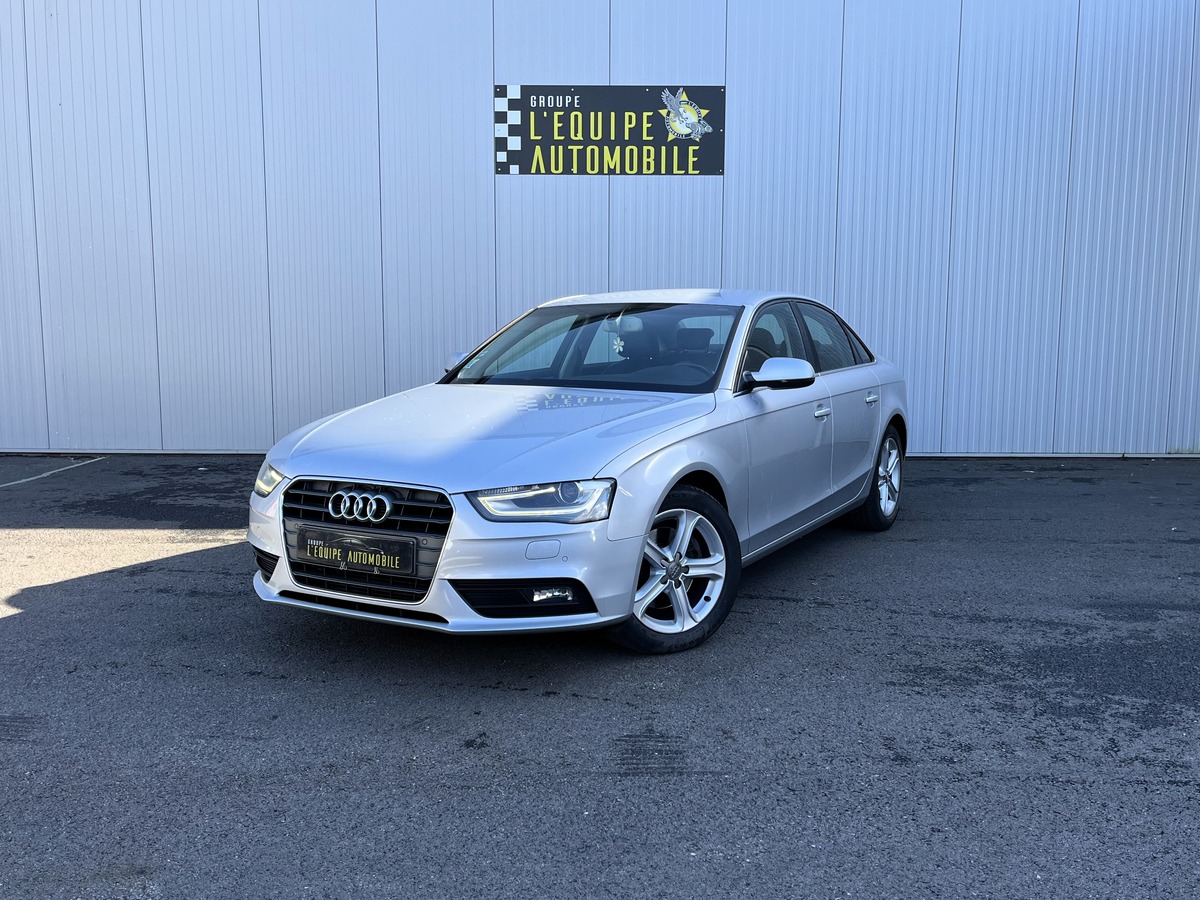 Audi A4 (2) 2.0 TDI 143 AMBITION LUXE + ATTELAGE