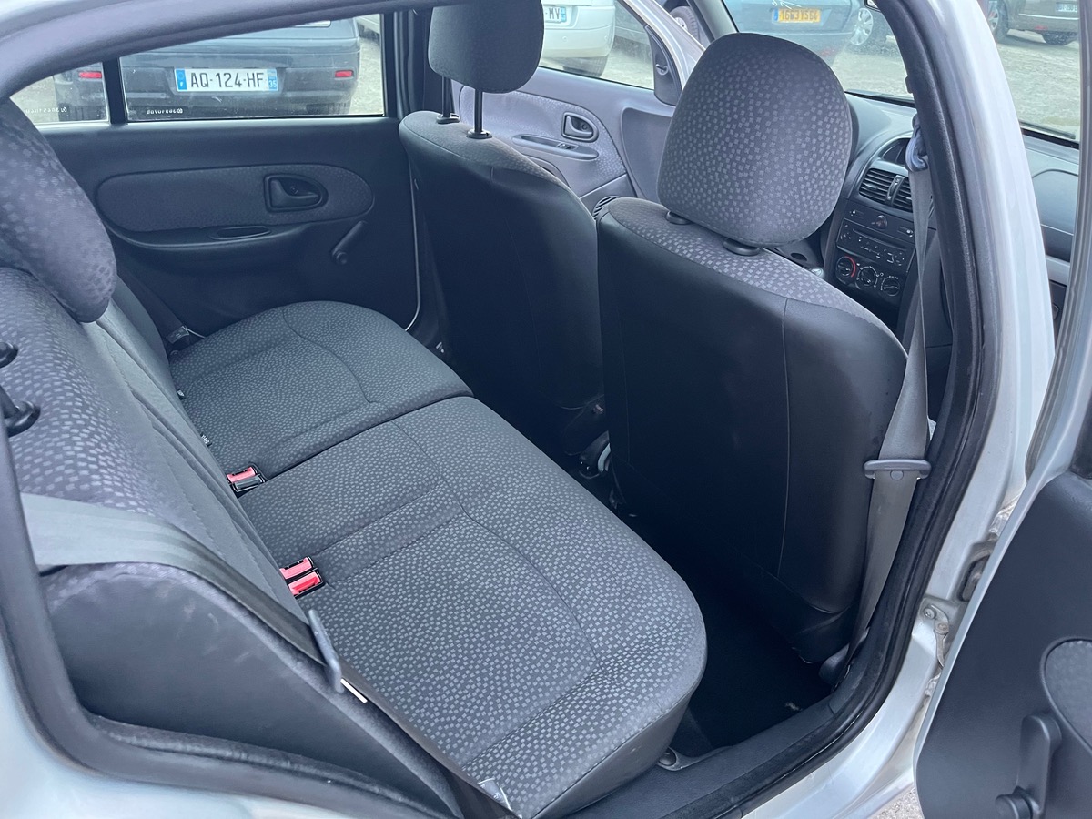 RENAULT Clio 1.5 dci 147774km