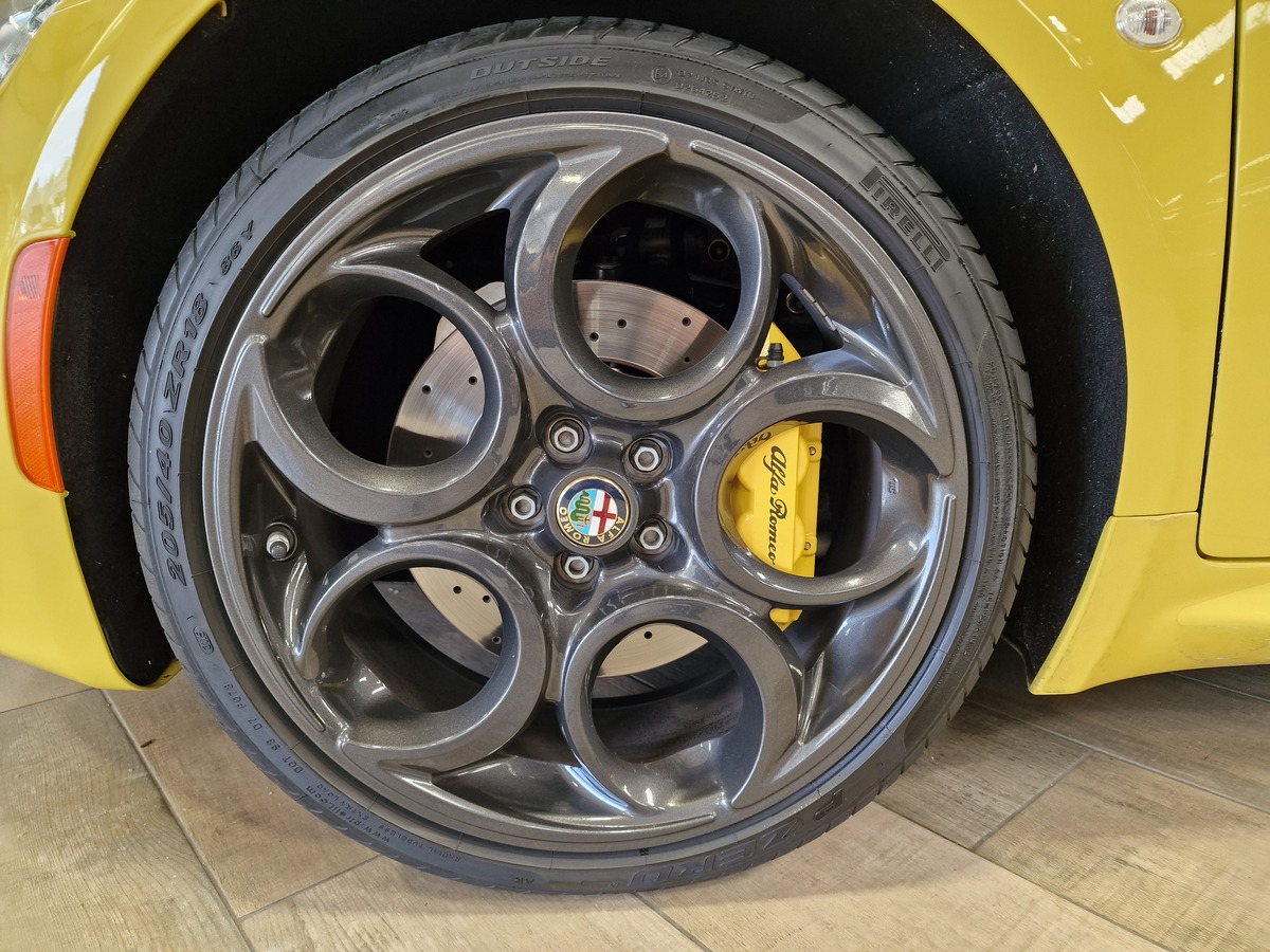 Alfa Romeo 4C 1.7 TBI 240 CV 17000KMS