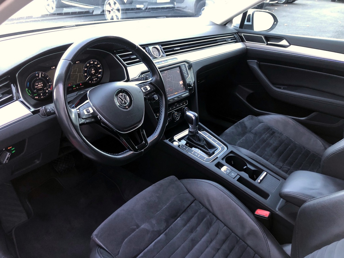 Volkswagen Passat SW VIII 1.4 TSi 218 HYBRID GTE