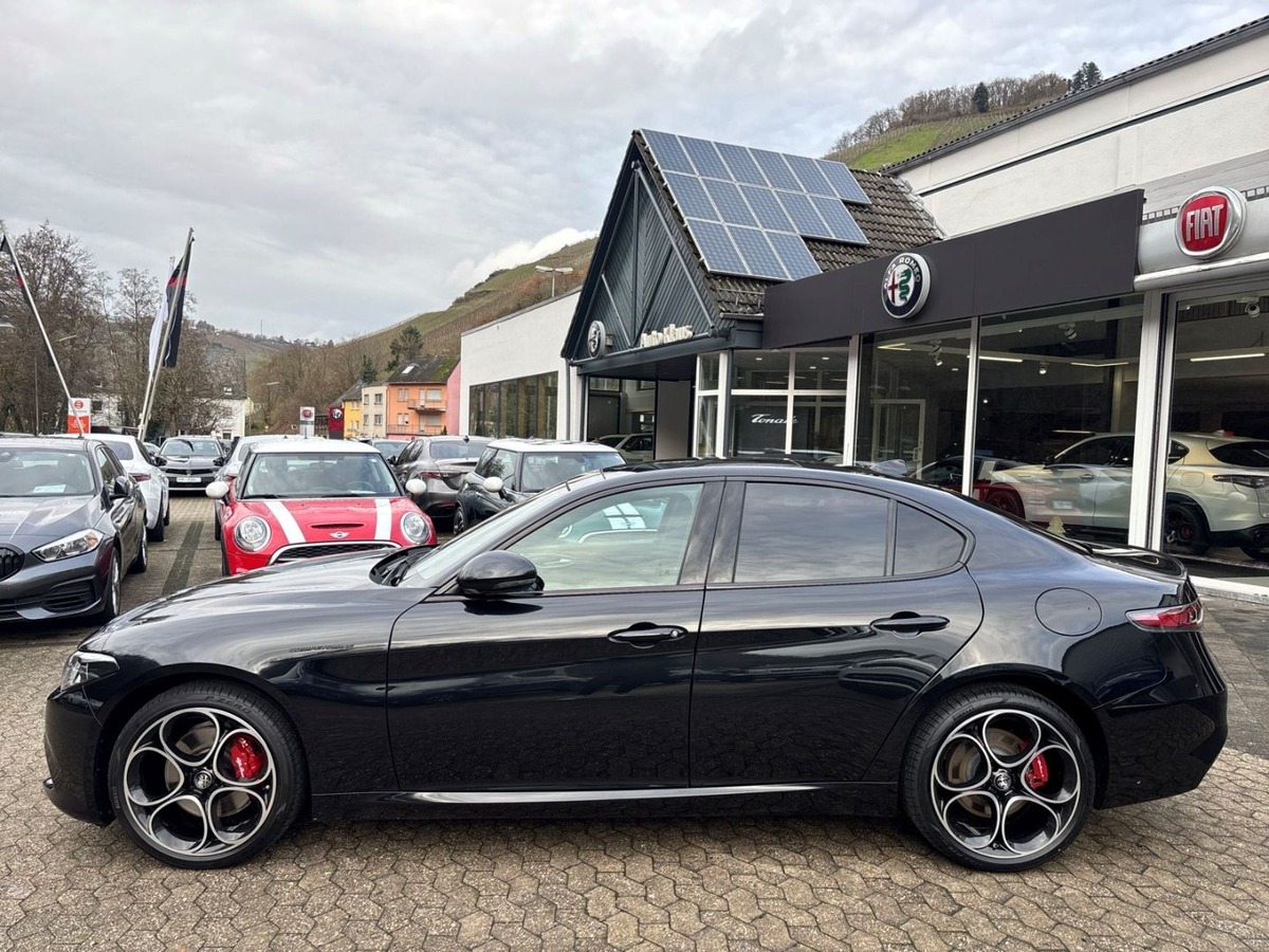 Alfa Romeo Giulia 2.0T 280ch Competizione Q4 AT8 Harman-Kardon Toit ouvrant