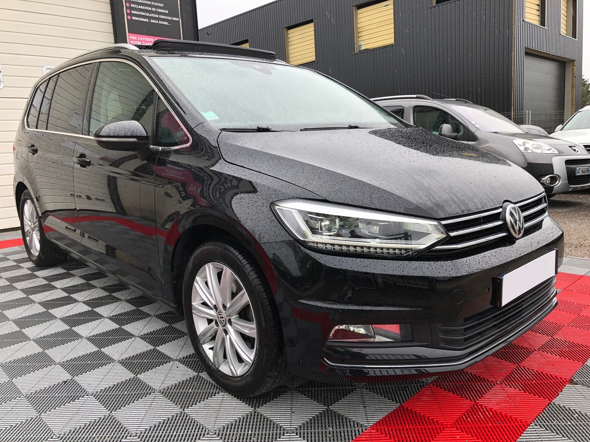 Volkswagen Touran 2.0TDI 150CV 7PL Boîte Auto