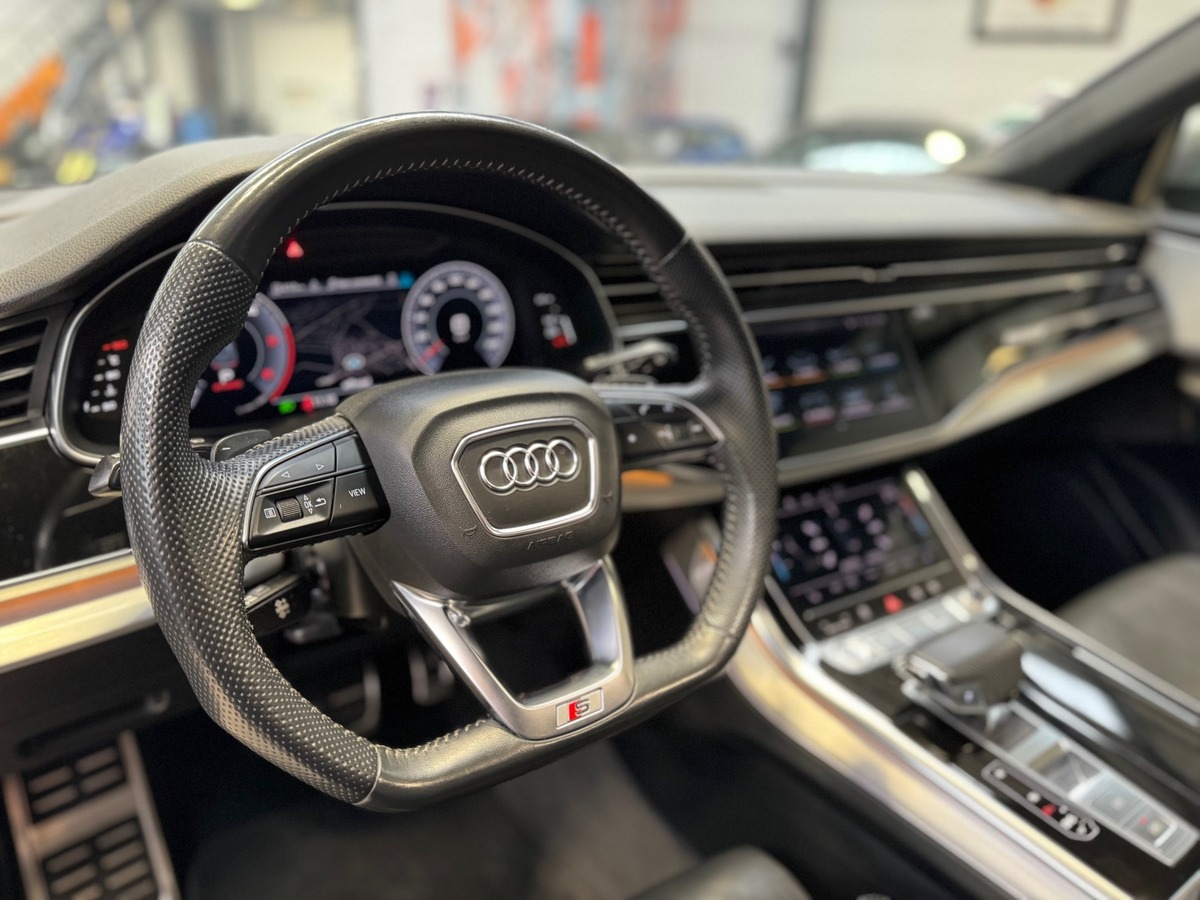 Audi Q8 50 3.0 TDI V6  Mild Hybrid Quattro 286 cv