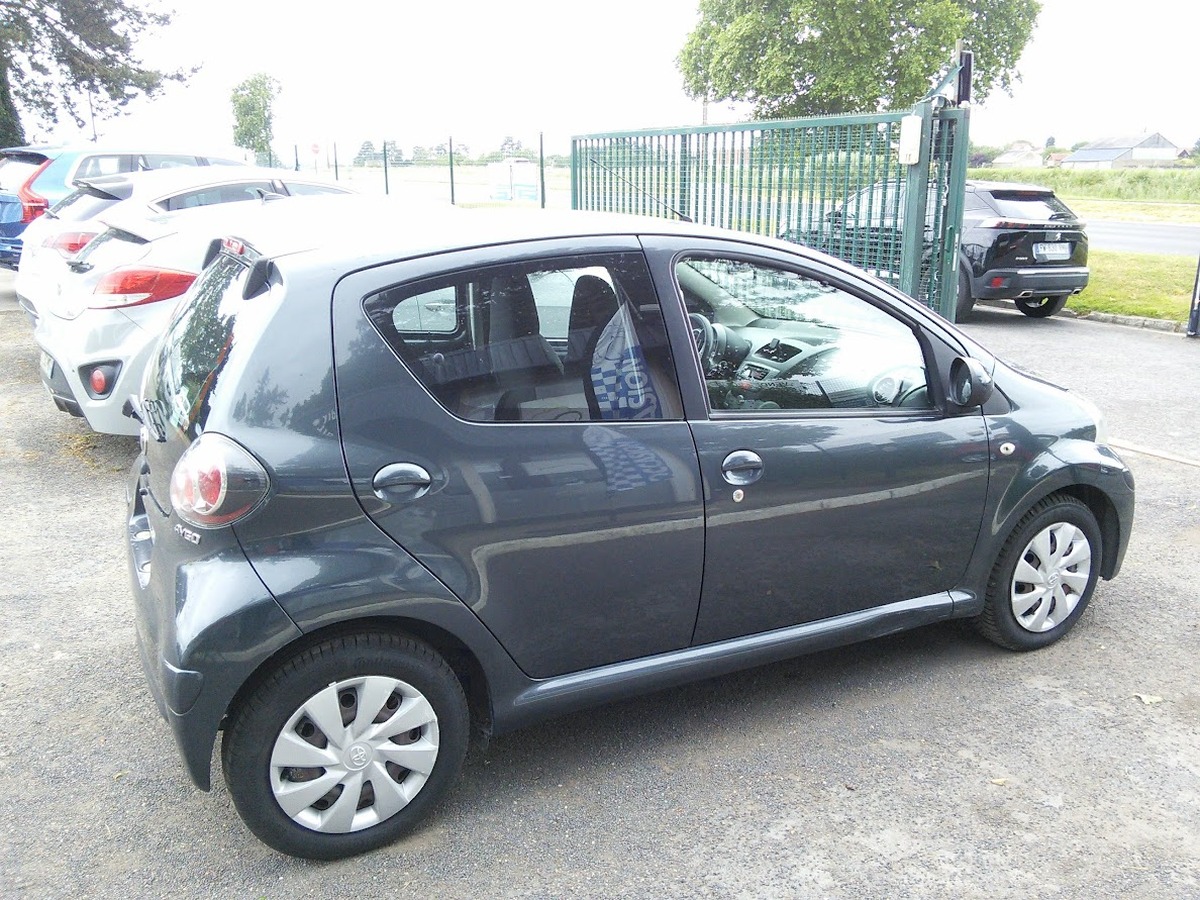 Toyota Aygo 1.0 68 Active CLIM 5portes Moteur à chaine