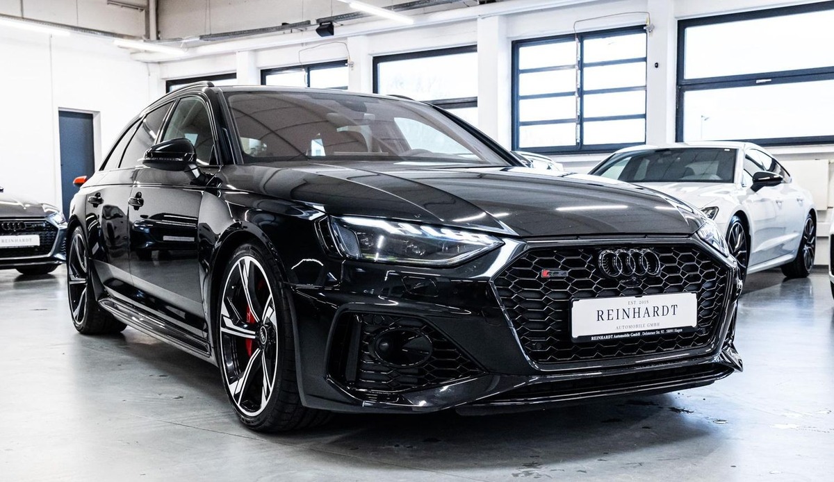 Audi RS4 Avant V 2.9 V6 TFSI 450ch quattro tiptronic 8