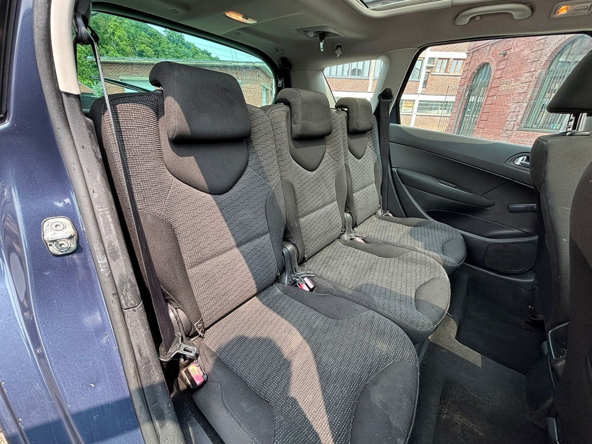 Peugeot 308 SW 1.6 HDI 90 CONFORT PACK - DISTRIBUTION NEUVE - GARANTIE