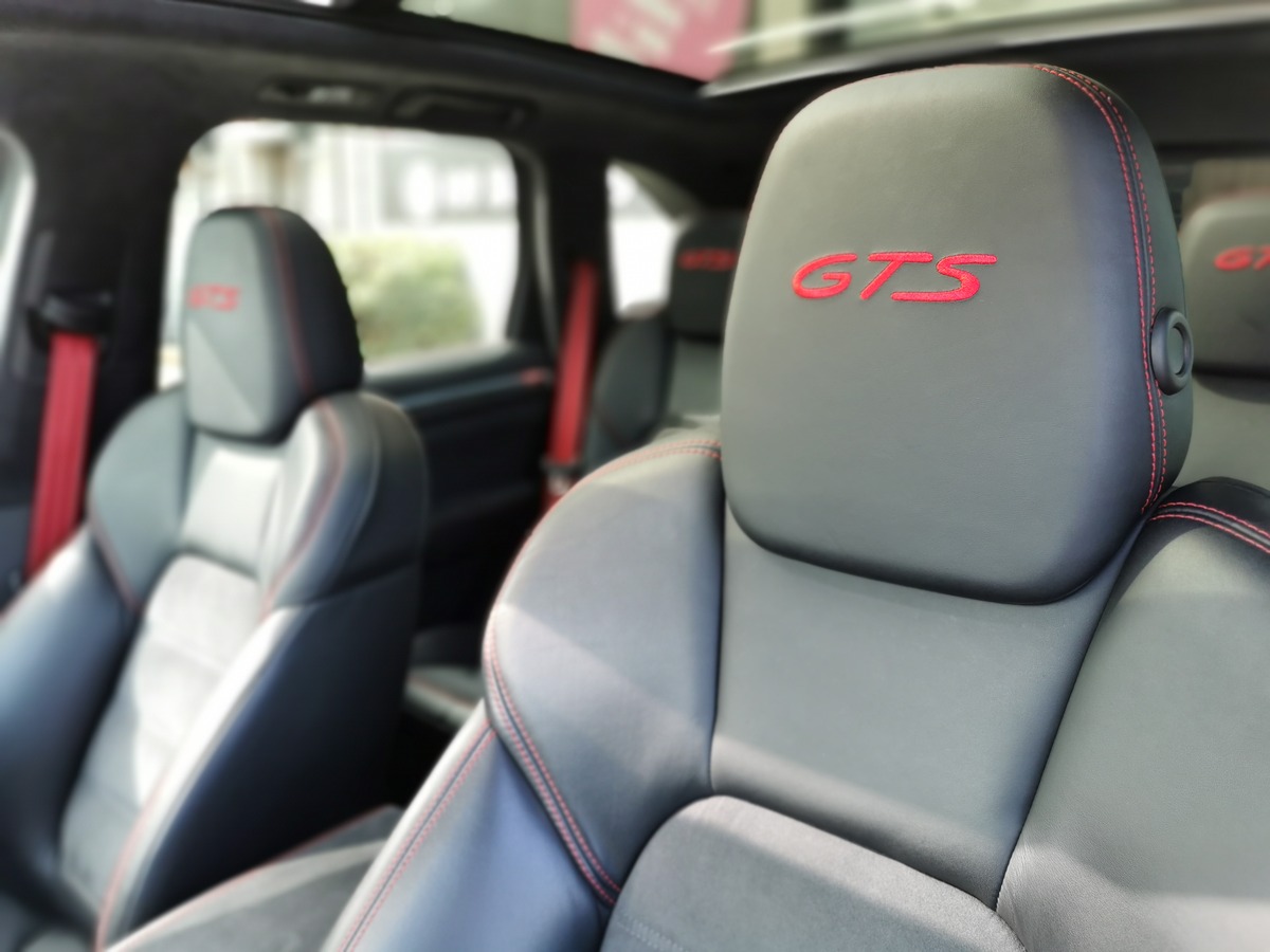 Porsche Cayenne GTS 440 BOSE full options FR