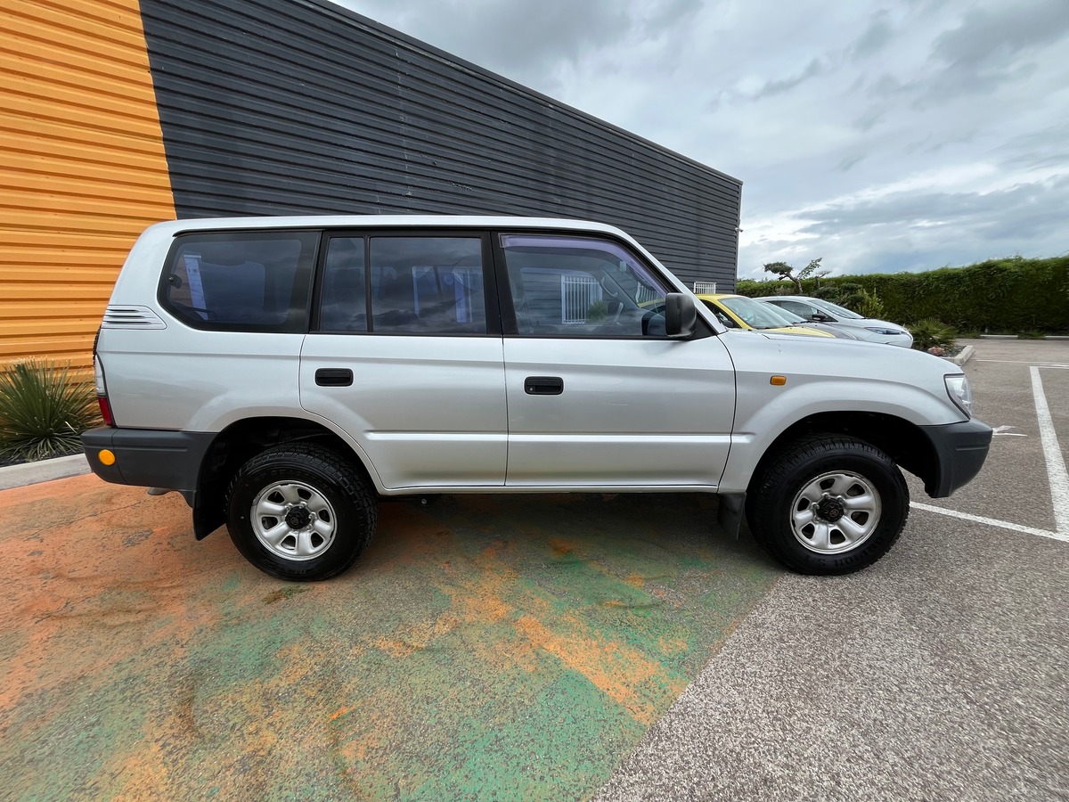 Toyota LANDCRUISER GX 3.0 D-4D 4X4 163 ch 1ERE MAIN ORIGINE FRANCE