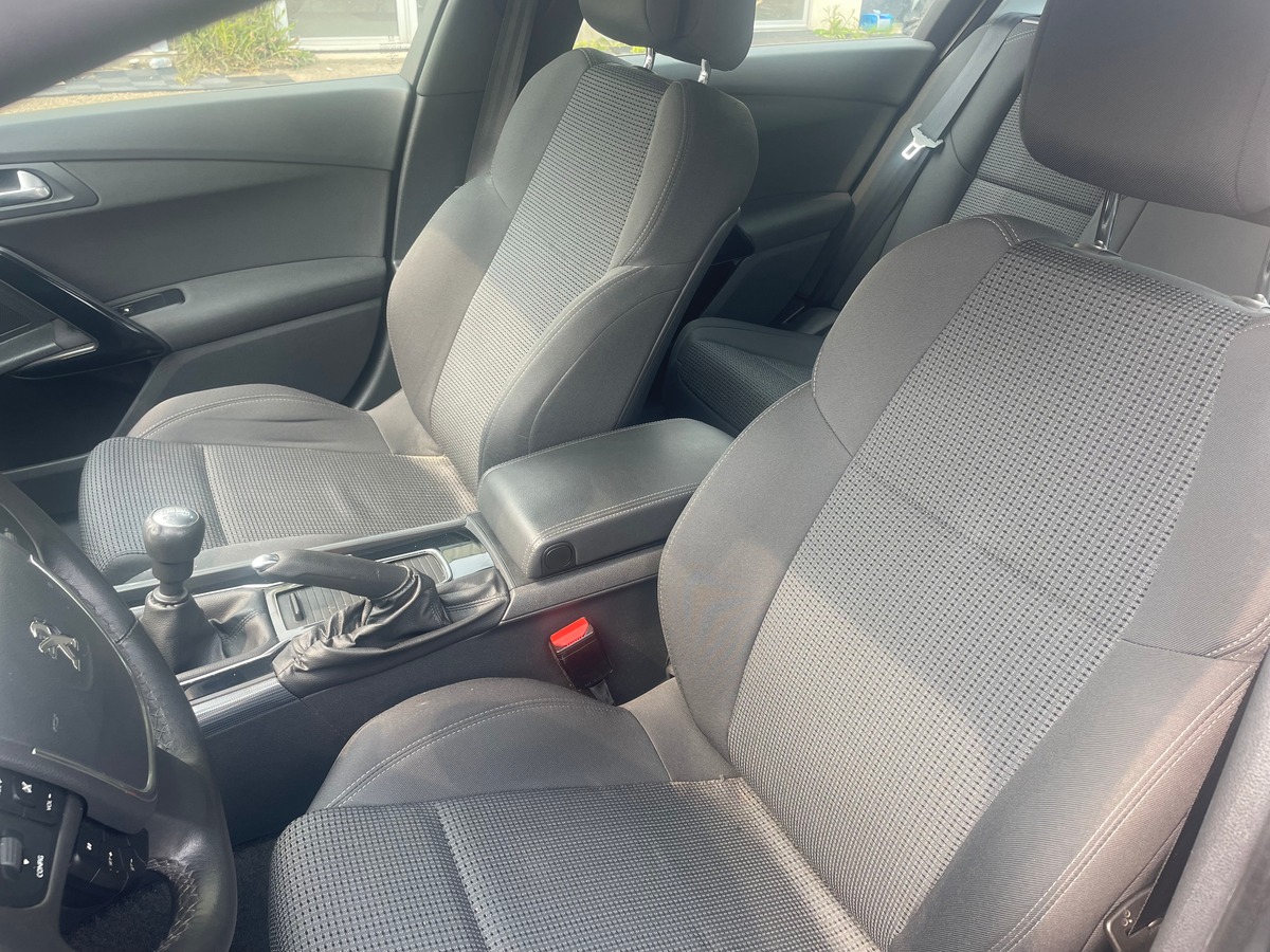 Peugeot 508 2.0 BlueHDi 150cv DISTRIBUTION OK - RADAR DE RECUL - CLIMATISATION AUTOMATIQUE - GPS