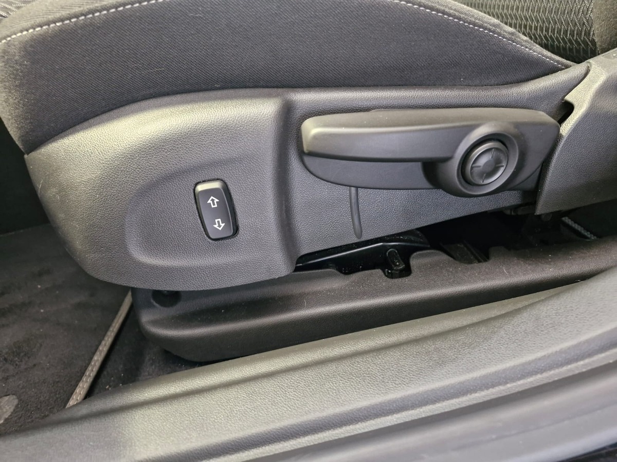 Opel Insigna Grand Sport 2.0 CDTI 175 CV  ELEGANCE