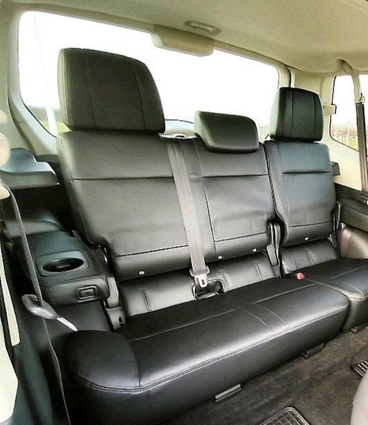 Mitsubishi Pajero 3.2 DI-D Édition 100 Automatique 1 MAIN .