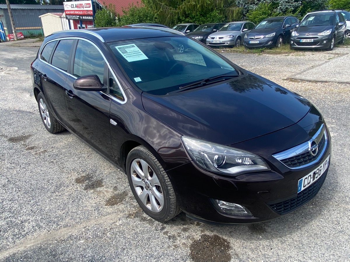 Opel Astra tourer 2.0 cdti 165cv