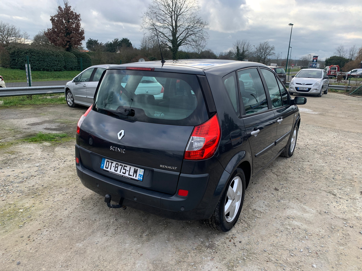 RENAULT Scenic 1.9 DCI 130CH 214247KM