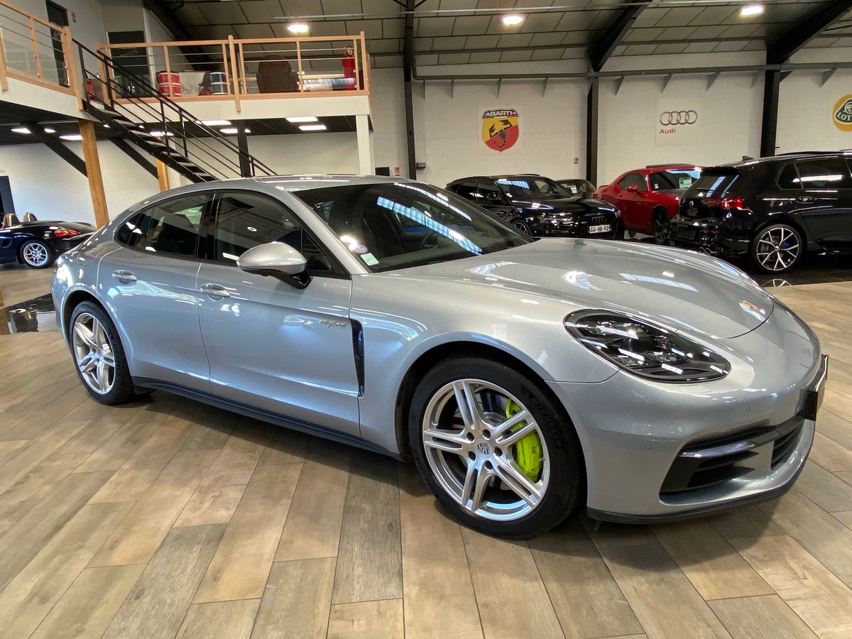 Porsche Panamera 4 e-HYBRID PDK V6 462CV kjl