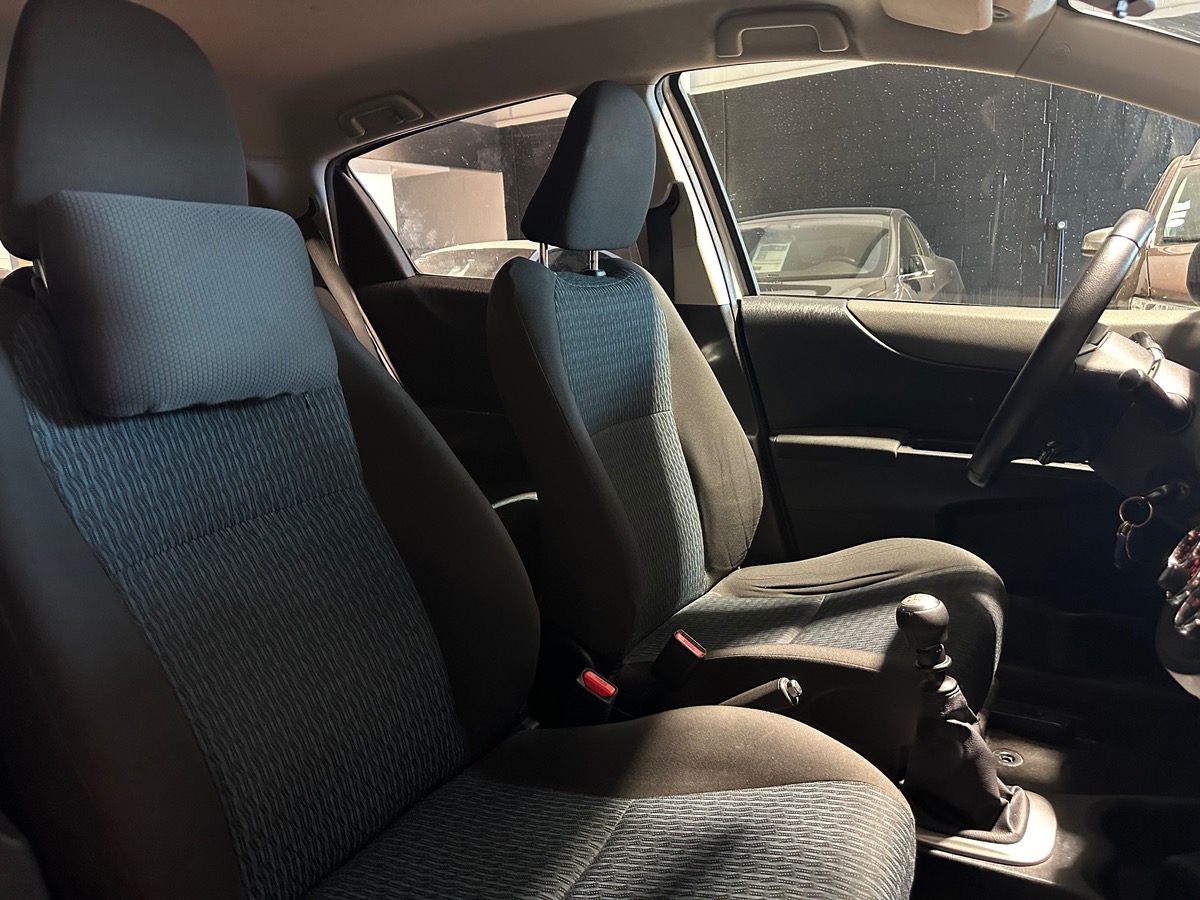 Toyota Yaris 1.3 VVT-I 100CV