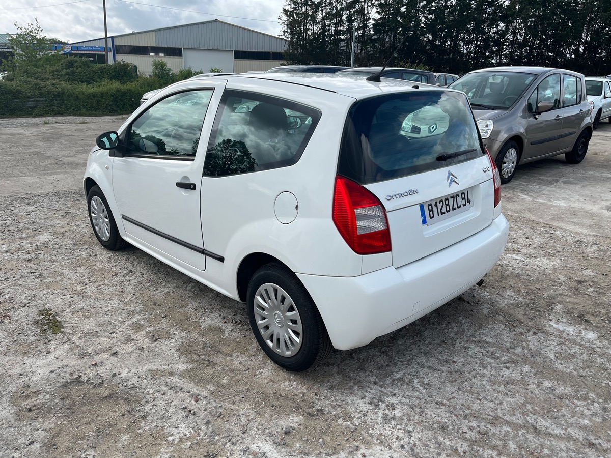 Citroën C2 1.1 8v 4812km 1er main