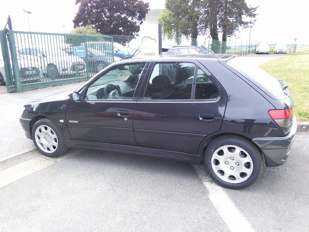 Peugeot 306 1.6 90cv boulevard CLIM