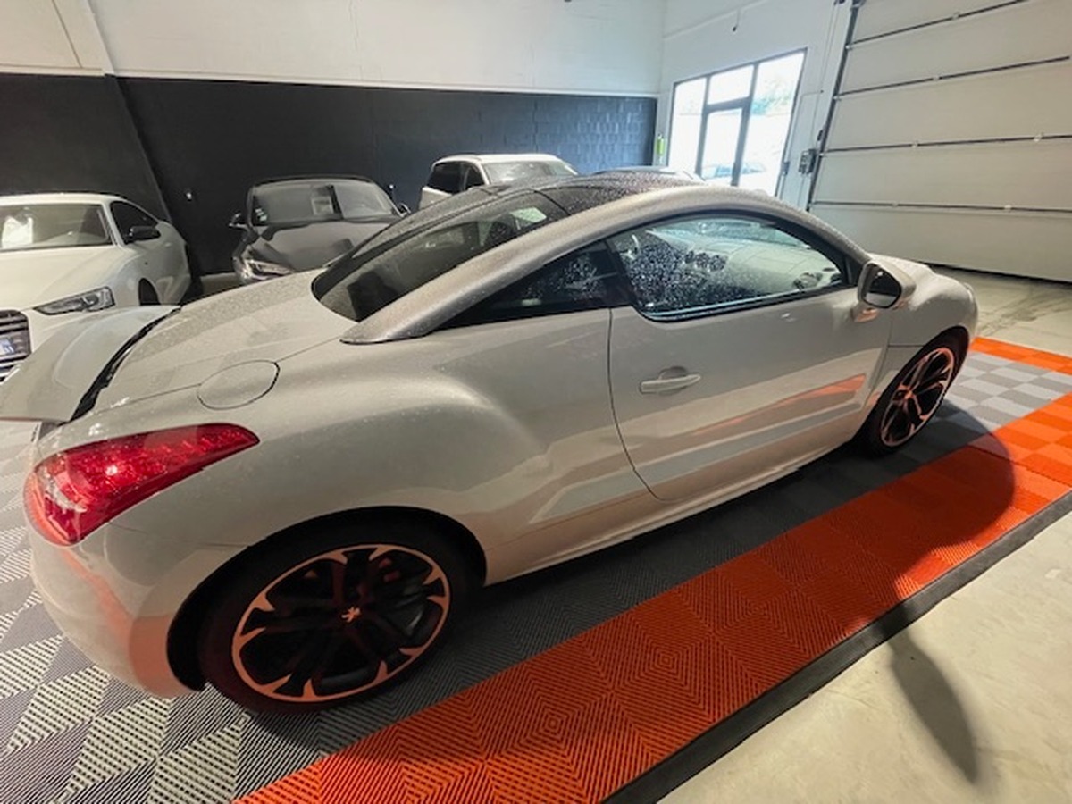 Peugeot RCZ 1.6 THP 200CV