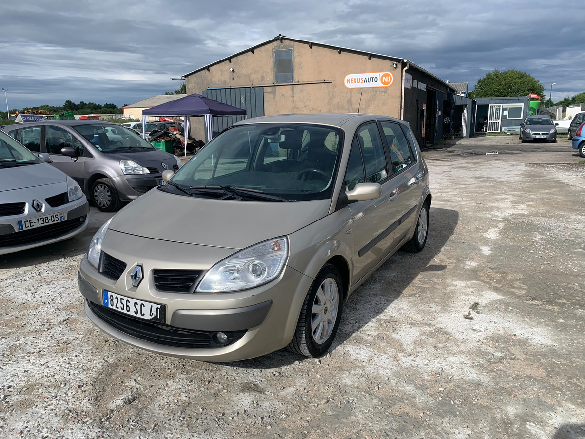 RENAULT Scenic 1.5 dci - 105CH 156206KM