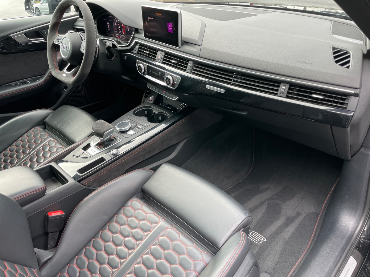 Audi Rs4 avant quattro 2.9 v6 tfsi 450 cv