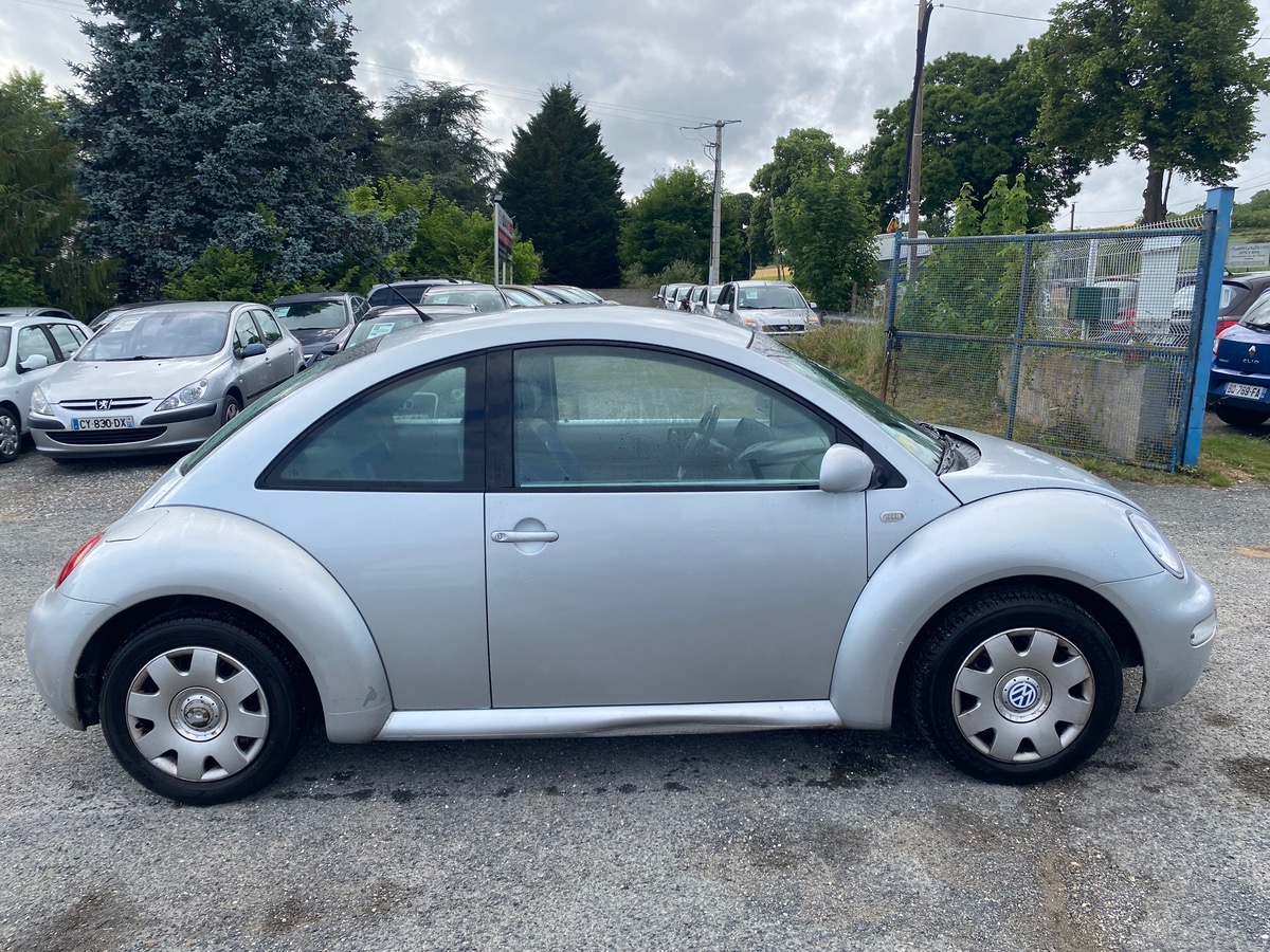 Volkswagen NEWBEETLE 1.6i 100cv 200000km
