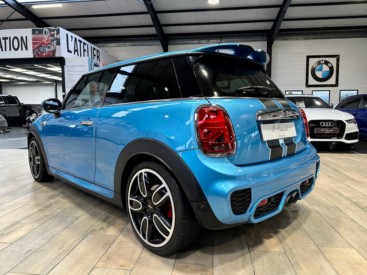 Mini Mini 3 (F56) 3 Portes JCW 2.0 231 cv Boîte auto John Cooper Works