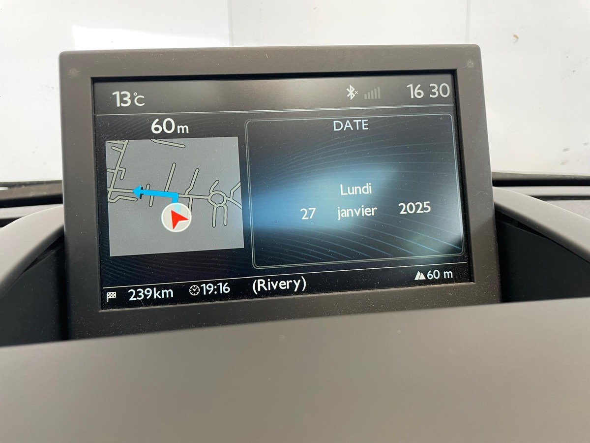 Peugeot 5008 1.6 BLUE-HDI 115 7 PLACES ALLURE