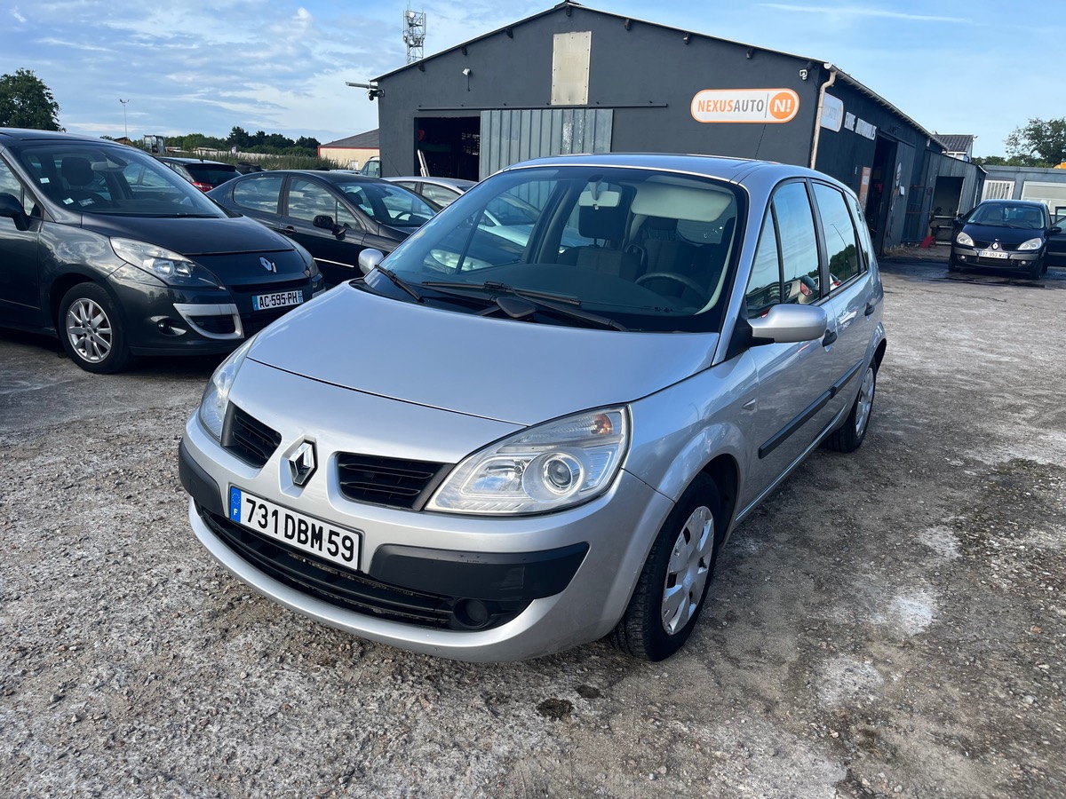 RENAULT Scenic 1.5 dci 105 ch 122038km