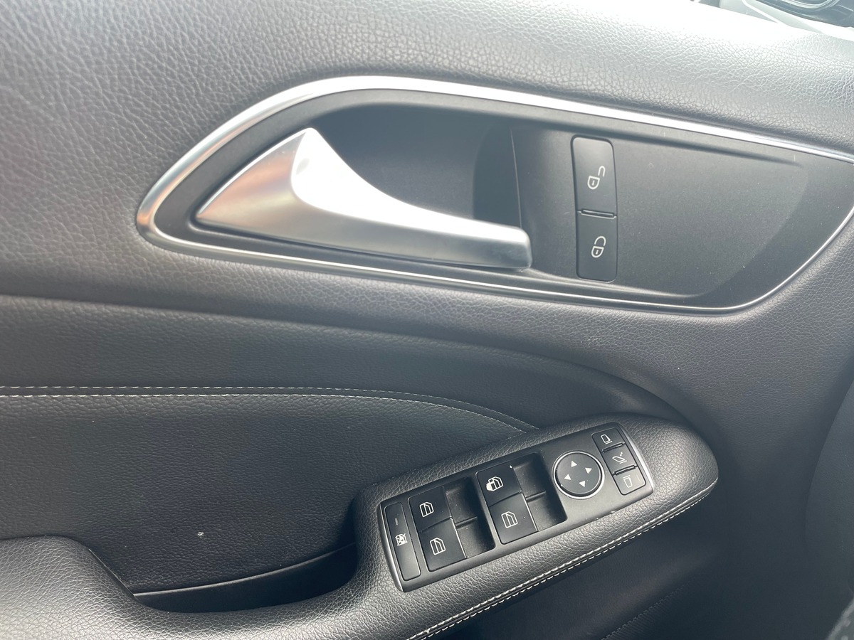 Mercedes-Benz Classe B Phase 2 180 1.5 CDi 109 cv RADAR DE RECUL - DISTRIBUTION OK - RIEN A PREVOIR