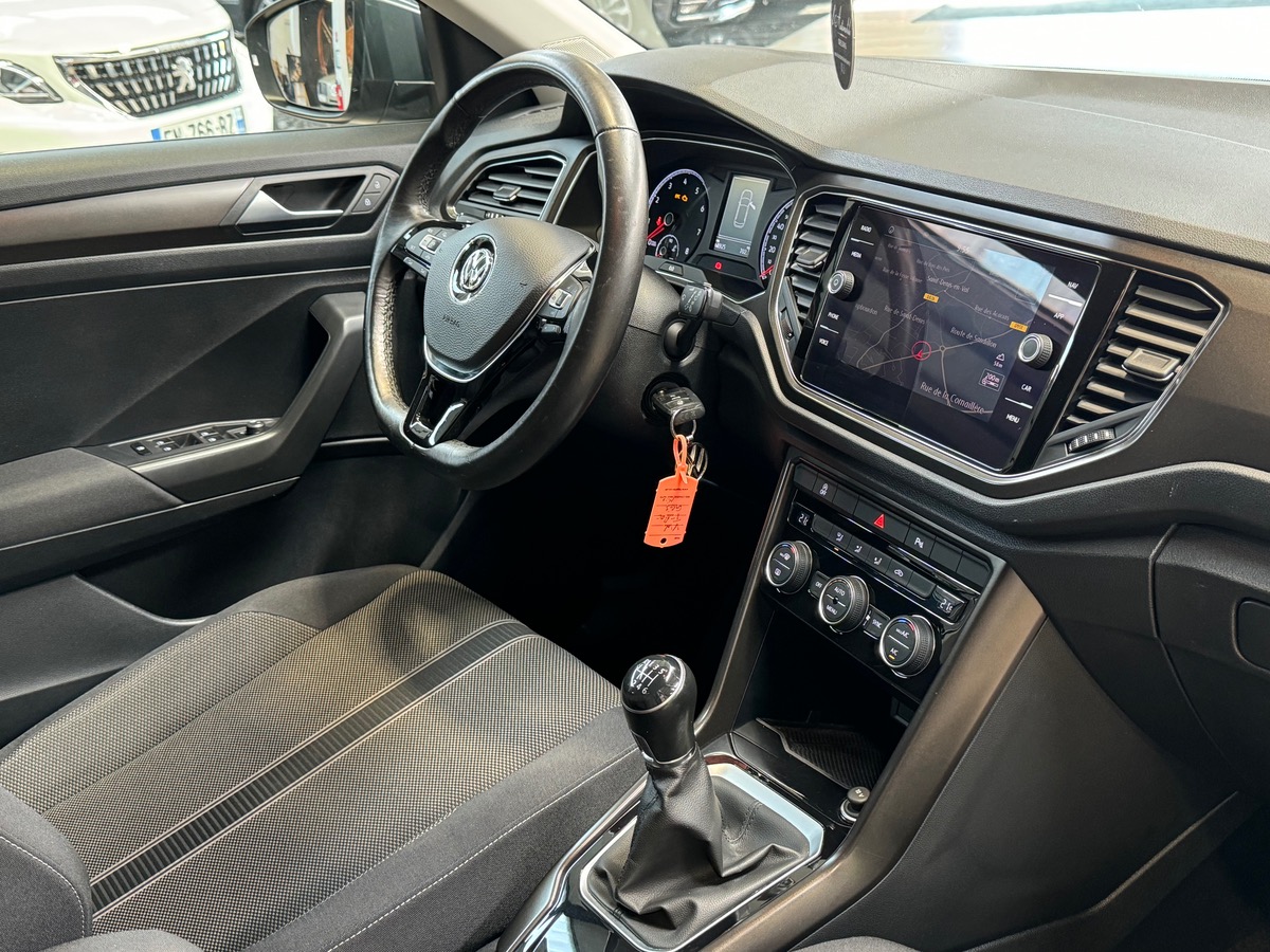 Volkswagen T-Roc 1.0 TSI 115CV BVM6 APPLE CAR PLAY/ CAMERA b