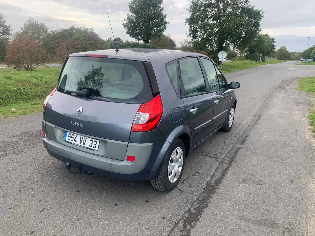 RENAULT Megane scenic 1.5 dci - 105CH 127816KM