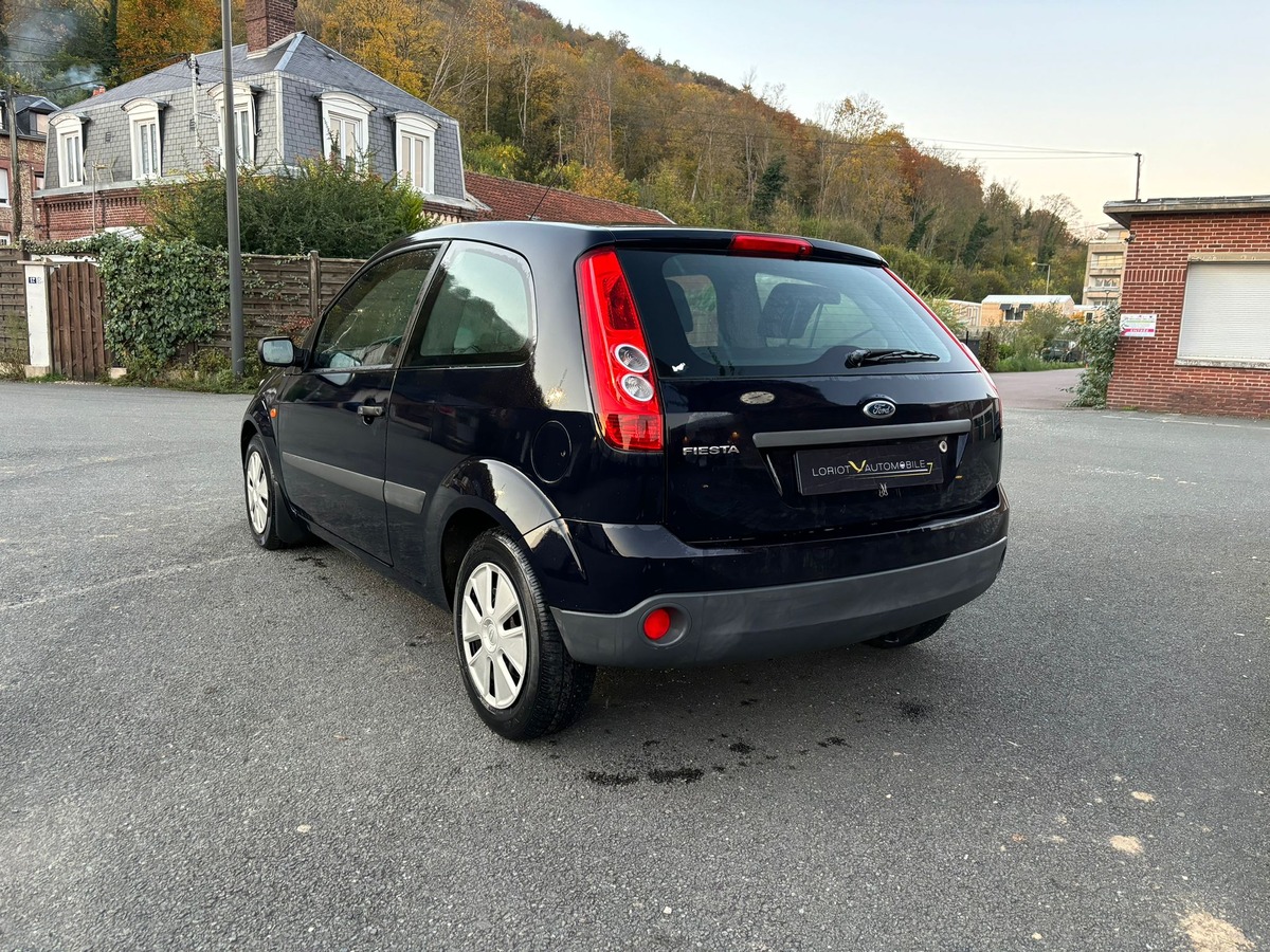 Ford Fiesta 1.3 70  Ambiente -Distribution Neuve-Garantie