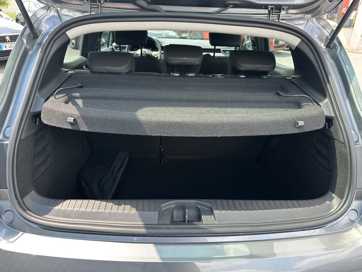 RENAULT Clio V FACELIFT 1.0 TCE 90CH / PRIX HORS TAXE POUR L'EXPORT