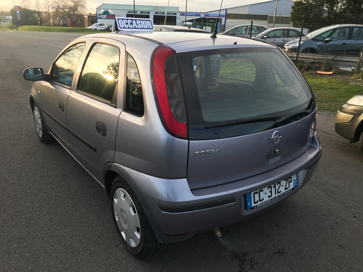 Opel Corsa 1.0 TWINSPORT ESSENTIA 115193 KM