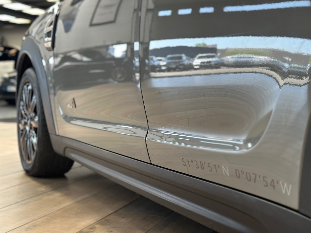 Mini COUNTRYMAN COOPER D ALL4 150 cv Oakwood Edition