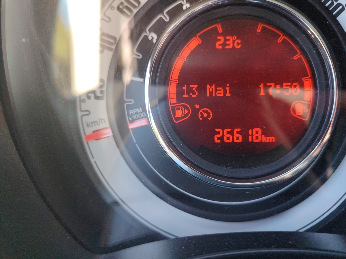 Fiat 500 LOUNGE HYBRID SEULEMENT 26000 KMS