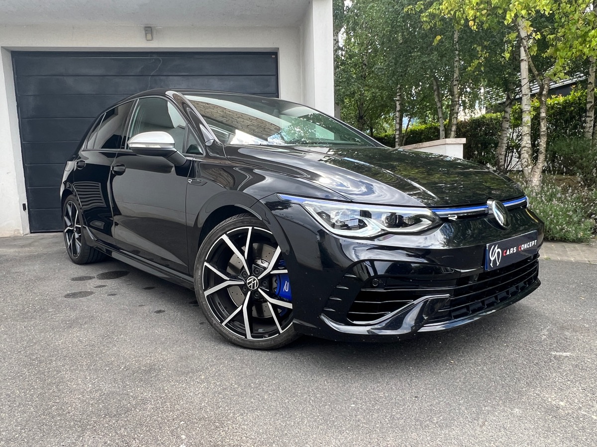 Volkswagen Golf VIII R 2.0 TSI 320 4Motion DSG7