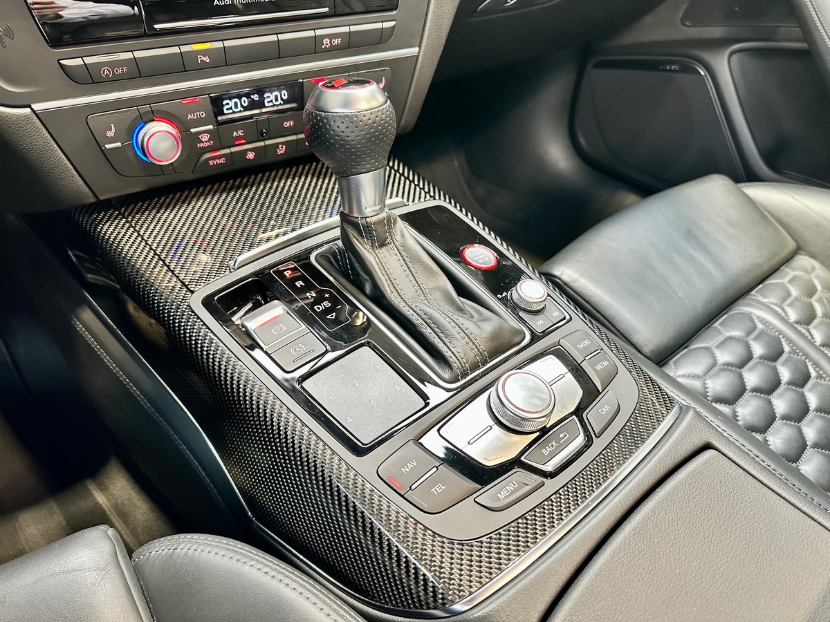 Audi RS6 Avant III (2) V8 4.0 TFSI 605 Performance Options+++ a