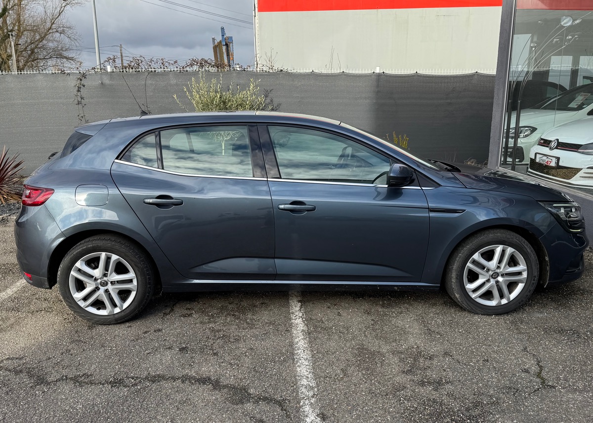 RENAULT Megane IV BUSINESS