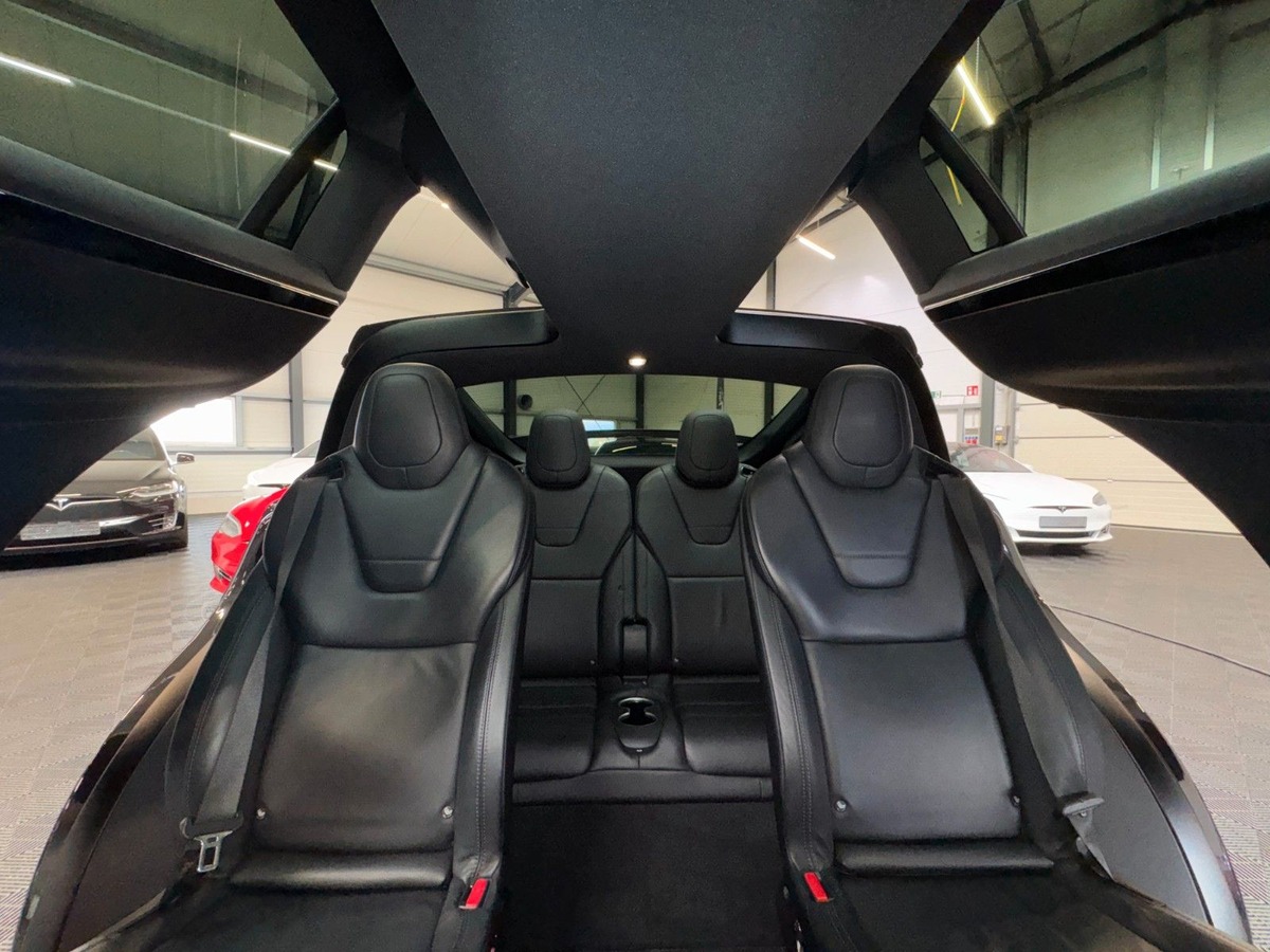 Tesla Model X 90D Dual Motor 6 places Supercharge gratuite
