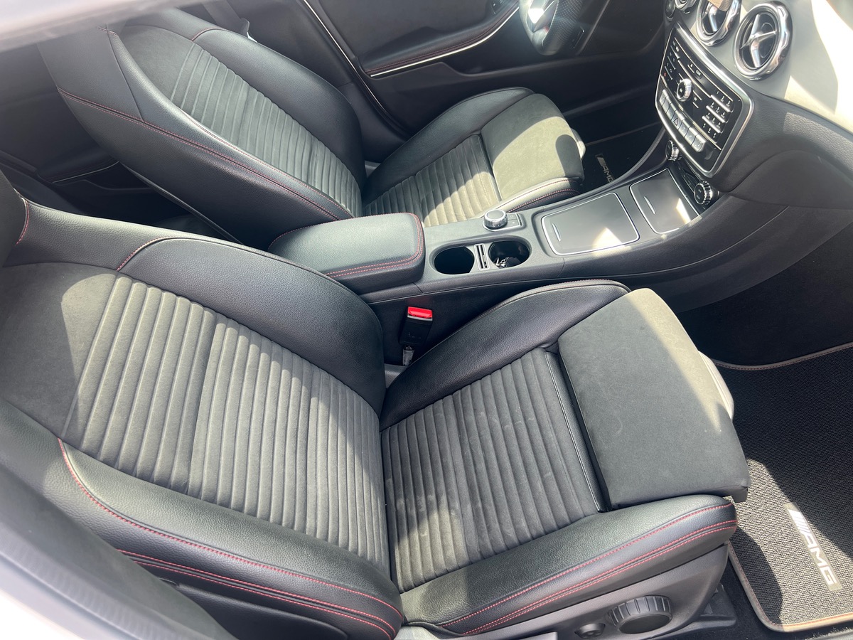 Mercedes-Benz GLA 200 FASCINATION AMG LINE, SUIVI COMPLET MERCEDES, TOIT OUVRANT