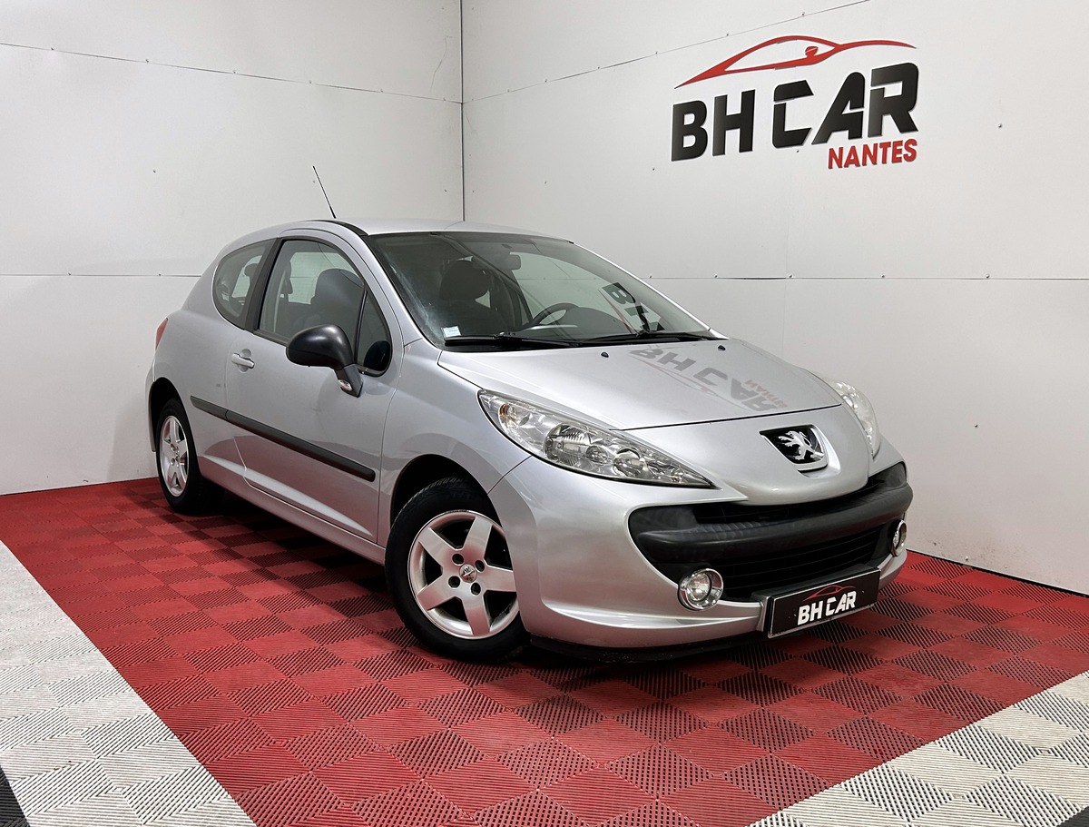 Image: Peugeot 207 1.4i 75 CH URBAN MOVE