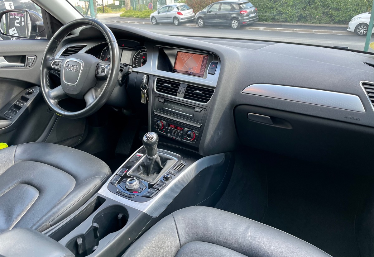 Audi A4 2.0 TDI 143 Ambition Luxe Cuir/GPS/Tel c